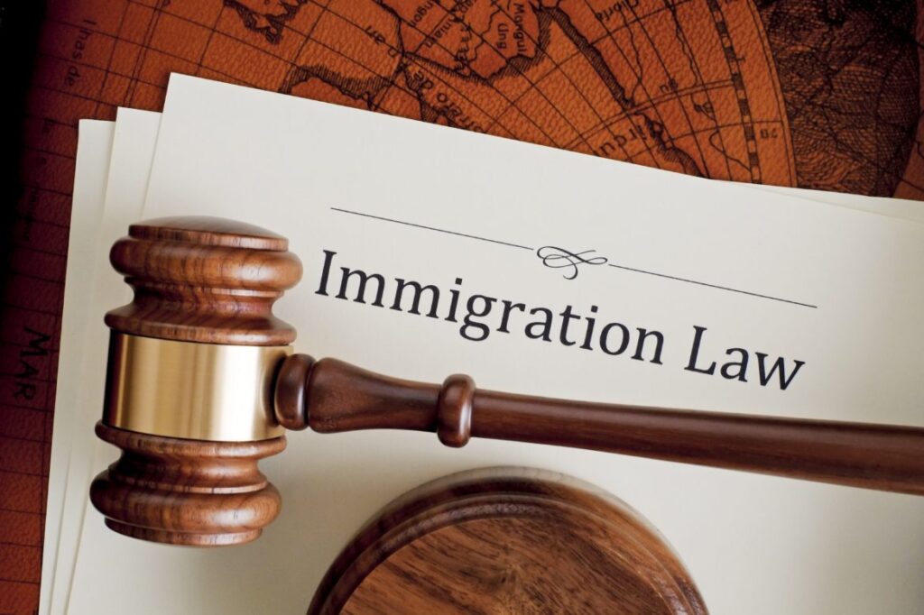 ULTIMATE GUIDE TO HIRING IMMIGRATION LAWYER IN WINNIPEG